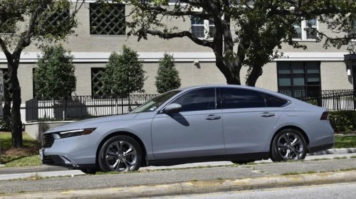 12 Cheap Cars That Are Still Reliable After Hitting 200,000 Miles