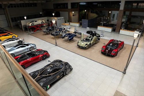 Pagani Utopia Roadster Review: Making Art From Rare Minerals