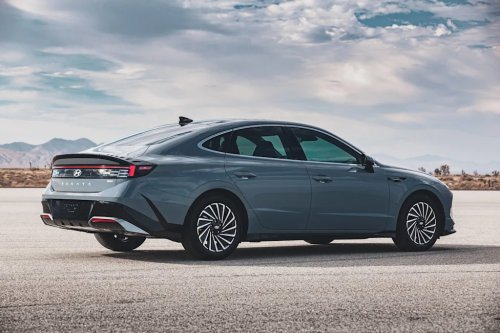 Honda, Honda Accord, Hyundai, Hyundai Sonata, Honda Accord Vs. Hyundai Sonata: Which One Wins?