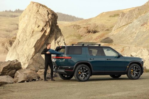 9 New Features On The All-New 2027 Rivian R2 Electric SUV
