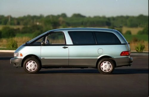 Toyota, Rumor Claims The Toyota Previa Is Coming Back As A 