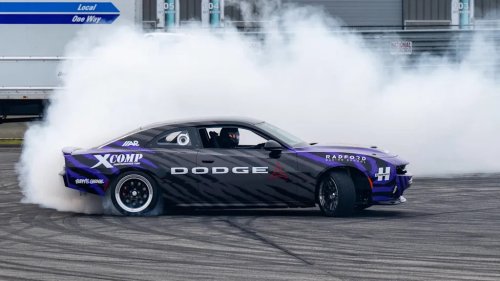 Dodge Reveals Two 750-HP Manual Charger SIXPACKs You Can’t Buy