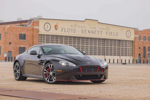 2017 Aston Martin V12 Vantage S 7-Speed For Sale with 3,800 Miles