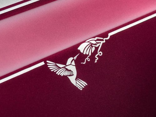 This Rolls-Royce Phantom One-Off Celebrates Hummingbirds By Using Abalone Shells