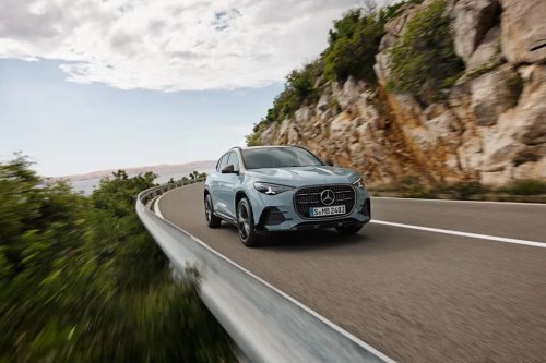 Gallery: 2028 Mercedes-Benz GLA Photos