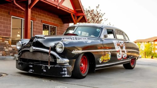 Group Of Classic Cars Will Drive 2,400 Miles On Route 66 For Parkinson's Awareness