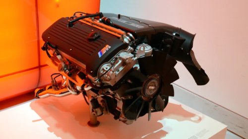 Toyota, Ford, Not Toyota, Not Ford: This Is The Highest-Revving Inline-6 Engine Of All Time