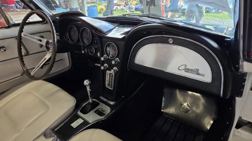 Chevy, Groovy, Baby! 1965 Chevy Corvette From Austin Powers Movie Is Headed To Auction