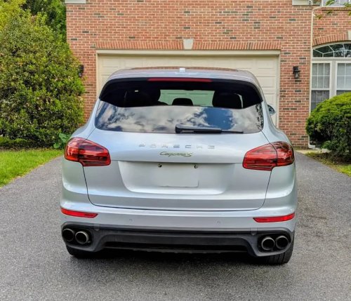 Porsche, 2016 Porsche Cayenne S E-Hybrid For Sale