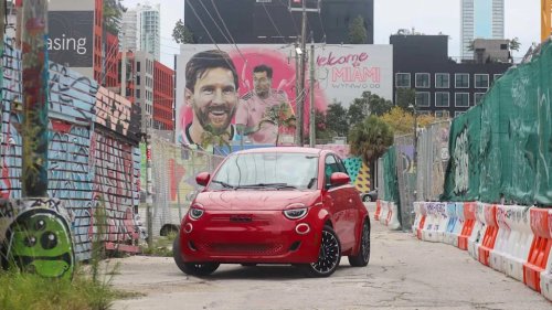 What's It Like To Live With A (Mostly) Free Fiat 500e For Two Years? These YouTubers Found Out