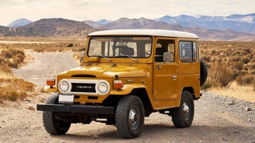 Why the 2006 Toyota FJ Cruiser Became an Instant Off-Road Icon