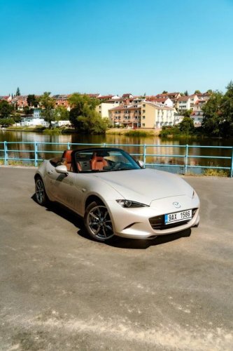Mazda, Mazda Has No Plans to Kill Off the Combustion Engine or the MX-5