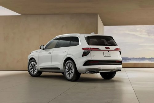 Audi, Audi Q7, BMW, Mercedes, 2027 Audi Q7 Is Now The Value Pick Against BMW And Mercedes