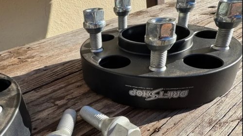 Here's Why Car Manufacturers Made The Switch From Lug Nuts To Lug Bolts