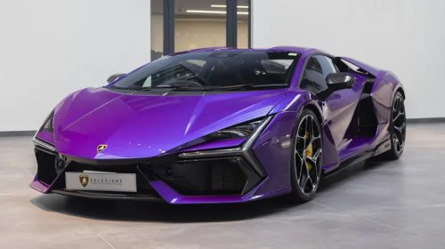 The Worst Cars For Fuel Economy All Have Something In Common