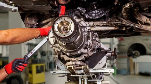 4 Things That Can Cause A Grinding Noise When Shifting Gears