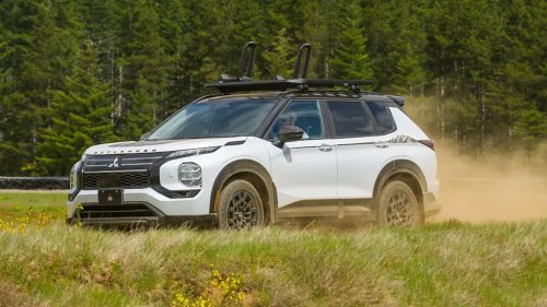 Mitsubishi, Mitsubishi Outlander, PHEV, SUV, 2026 Mitsubishi Outlander PHEV vs. 2026 Mitsubishi Outlander MHEV: I Drove Both To See Which Electrified SUV Makes More Sense