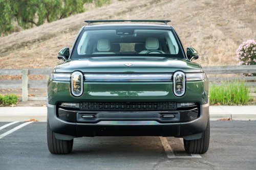 2025 Rivian R1S Adventure Edition for Sale With 18,300 Miles