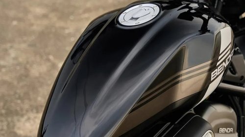 One of the Best-Looking New Retro-Styled Cruisers Is Also the Most Rider Friendly