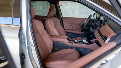 Mitsubishi, Mitsubishi Outlander, PHEV, SUV, 2026 Mitsubishi Outlander PHEV vs. 2026 Mitsubishi Outlander MHEV: I Drove Both To See Which Electrified SUV Makes More Sense