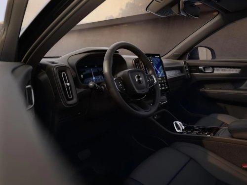 View Interior Photos of the 2028 Volvo XC40