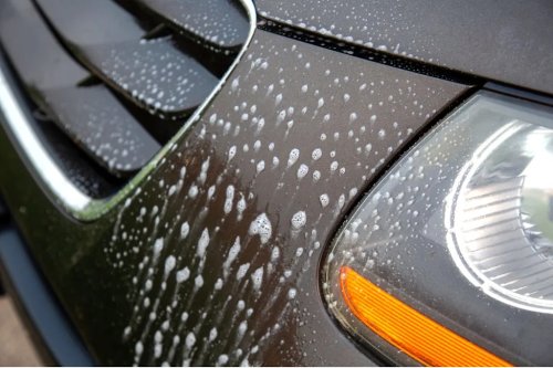 Road Trips Create Memories — and Insect Guts. So We Tested the Best Bug, Tar, and Sap Removers