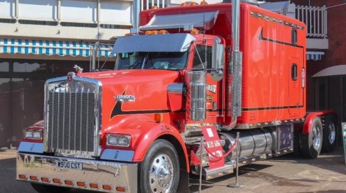 3 Semi Truck Brands Owned By Paccar