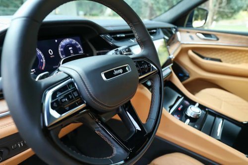 Jeep, Jeep Recalls Nearly 202,000 SUVs Because Tire Warning May Fail