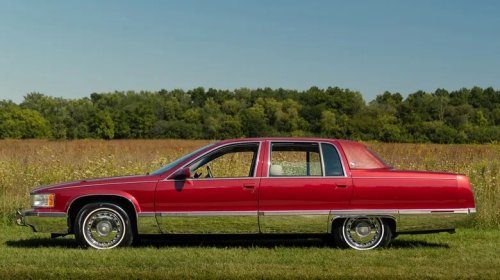 This Cadillac Was One Of The Last Cars With A Factory-Installed Landau Roof