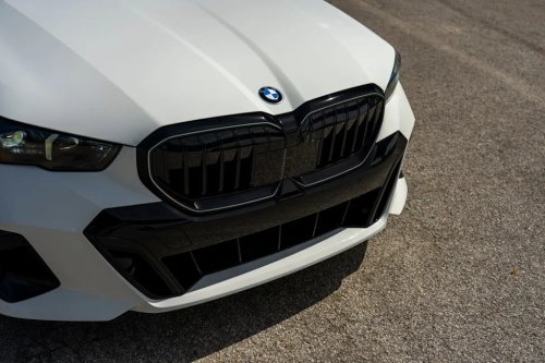 View Exterior Photos of the 2026 BMW 540i xDrive