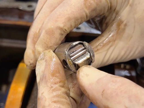 The Tiny Part That Can Bring Ford’s Godzilla V8 Down