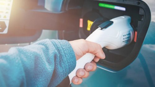 5 EV Brands That Still Offer 'Free' Charging In 2026