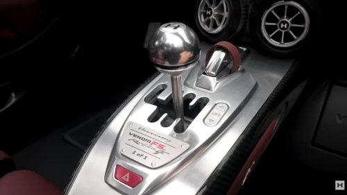 Japanese Study Claims Driving A Manual Transmission Keeps Your Brain Healthy