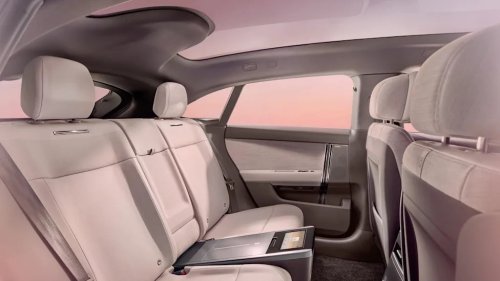 The Next Big Range Rover Will Be Unlike Any Other Past Model