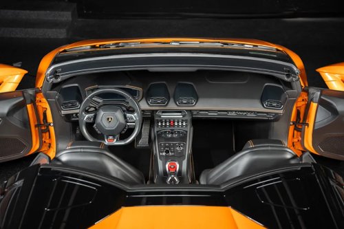 Citroën, The End of the V10 Hasn’t Reached the Base Huracán Yet. This 8k-Mile LP580-2 Spyder Shows Why.