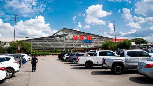 Why So Many Accidents Happen In Parking Lots