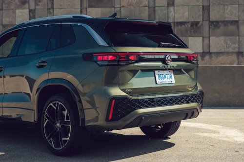 Volkswagen Tiguan, Volkswagen, Our VW Tiguan SEL R-Line Turbo Combines Volkswagen Value with Luxury-Like Interior