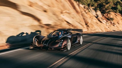 The $2,750,000, 3D-Printed Czinger 21C Spyder Makes 3,267 Pounds of Downforce—Roofless