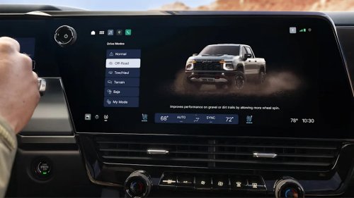 GM's New Truck Tech Is Surprisingly Thoughtful in the 2027 Chevrolet Silverado (Plus It Includes Apple CarPlay!)