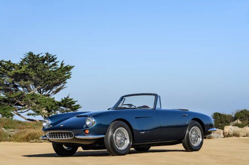 This American classic car thinks it’s a Ferrari