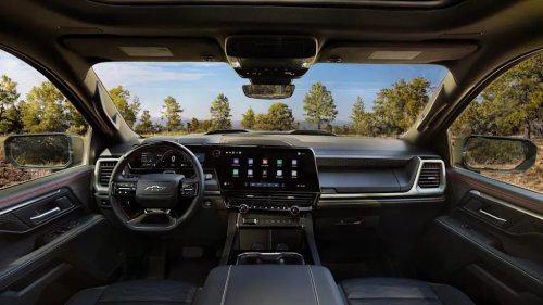 2027 Chevy Silverado Just Reminded Everyone the V8 Pickup Isn’t Dead Yet