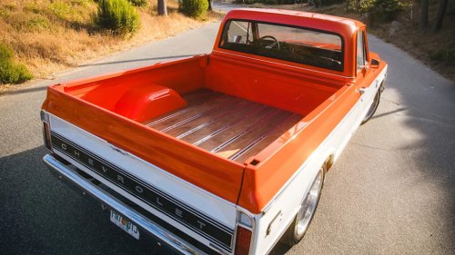 Chevy, Road Test: This Chevy C10 Restomod Called and Wants the 1970s Back