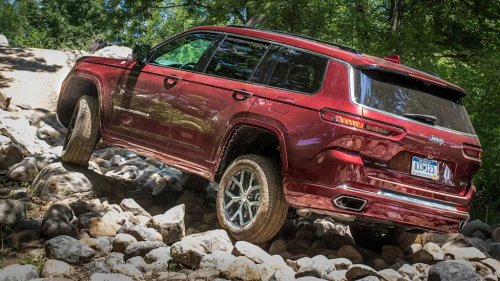 Jeep, Jeep Grand Cherokee, Airbag Issue: Jeep Recalls 419,000 Grand Cherokee SUVs