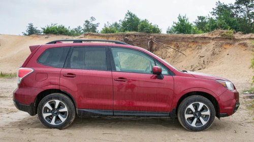 Subaru, SUV, A Subaru SUV Once Saved Actor Bruce Campbell's Life & You Probably Never Knew It