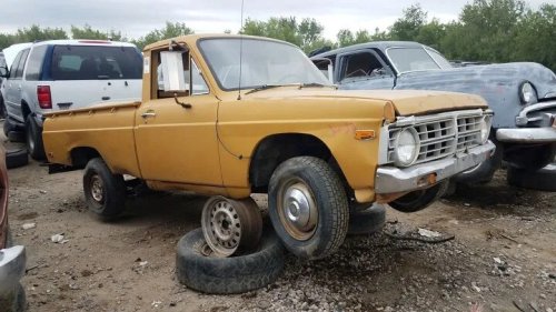 Junkyard Find: 1992 Mazda B2200 SE-5 Cab Plus