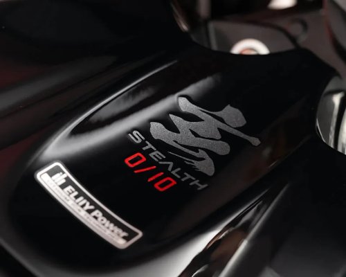 One of Suzuki’s Most Iconic Motos Gets a Rare, Nearly Blacked-Out Uplift