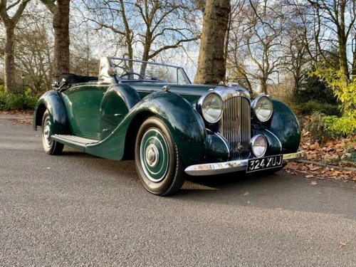 The 10 Coolest Pre-War Cars on Motorious Right Now