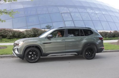 The VW Atlas Is a Large Family-Friendly 3-Row SUV. But Will I Feel Conspicuous Driving It Solo?
