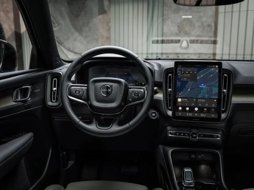 2028 Volvo XC40 Gets New Look, More Tech, Hybrid Focus