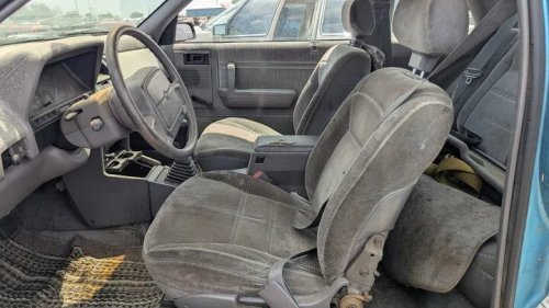 Junkyard Find: 1992 Plymouth Sundance Duster